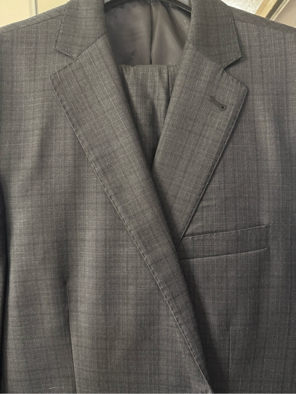 Jos. A. Bank Men's Gray Glen Plaid Suit